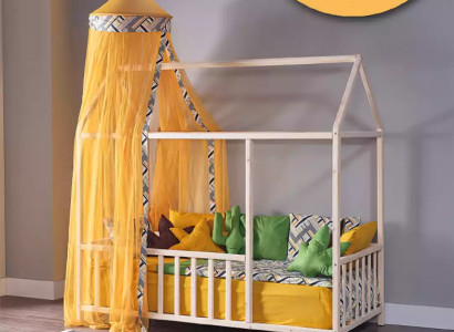 Low Bed Four Poster Bed Bedroom Four Poster Beds Childrens room
